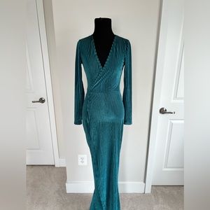 Missguided Teal dressy maxi dress, size US 8